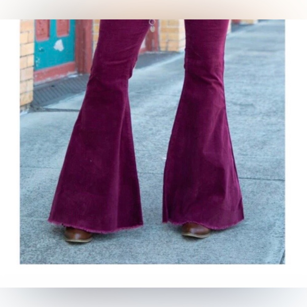 Lucky & Blessed cranberry corduroy flare pants size 8